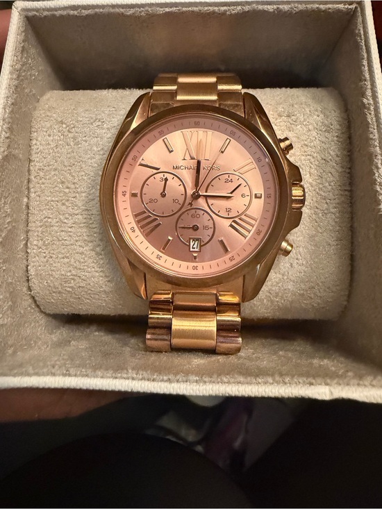 Michael Kors Accessories - Womens Michael Kors Bradshaw Rose Gold Watch (MK5503) like new